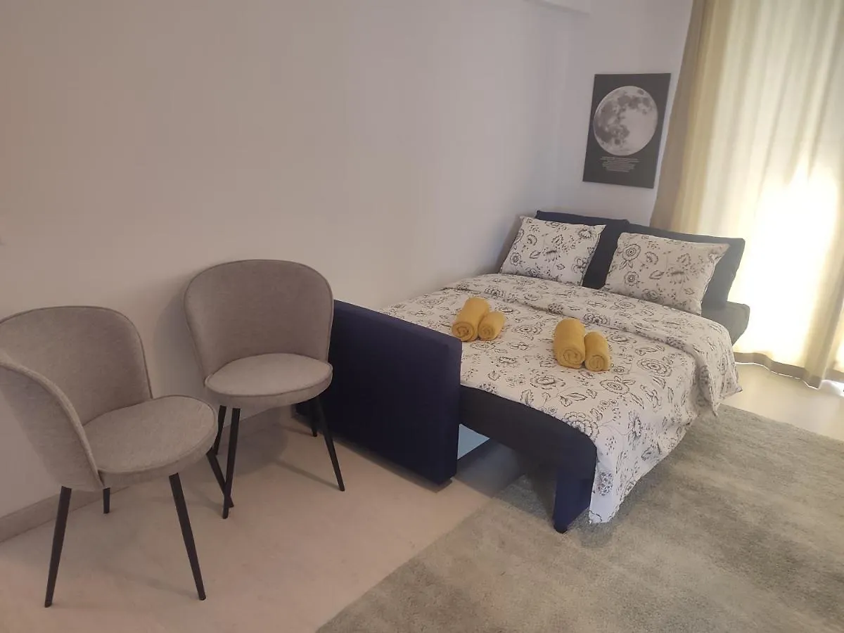 Apartment The Moon Residence Bucharest